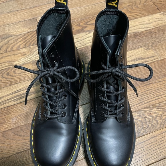 Women’s Doc Marten’s 1460 Bex Smooth Leather Platform Boots. - Picture 10 of 10